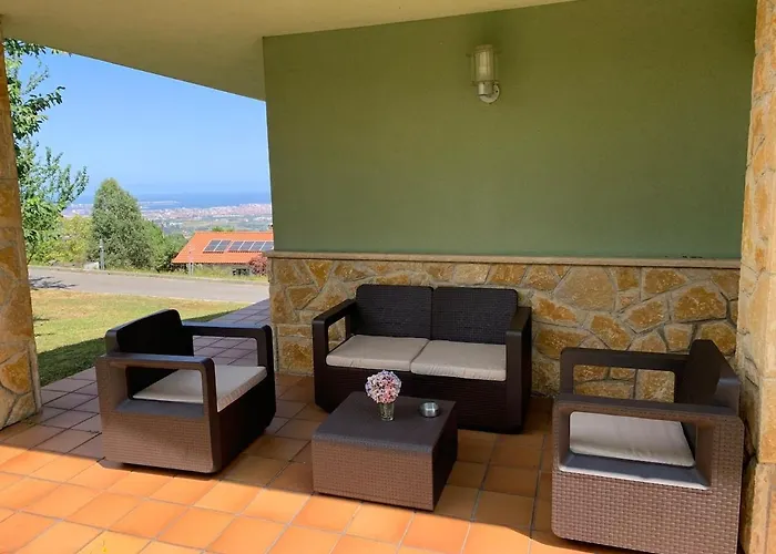 San Martin De Huerces * Χιχόν